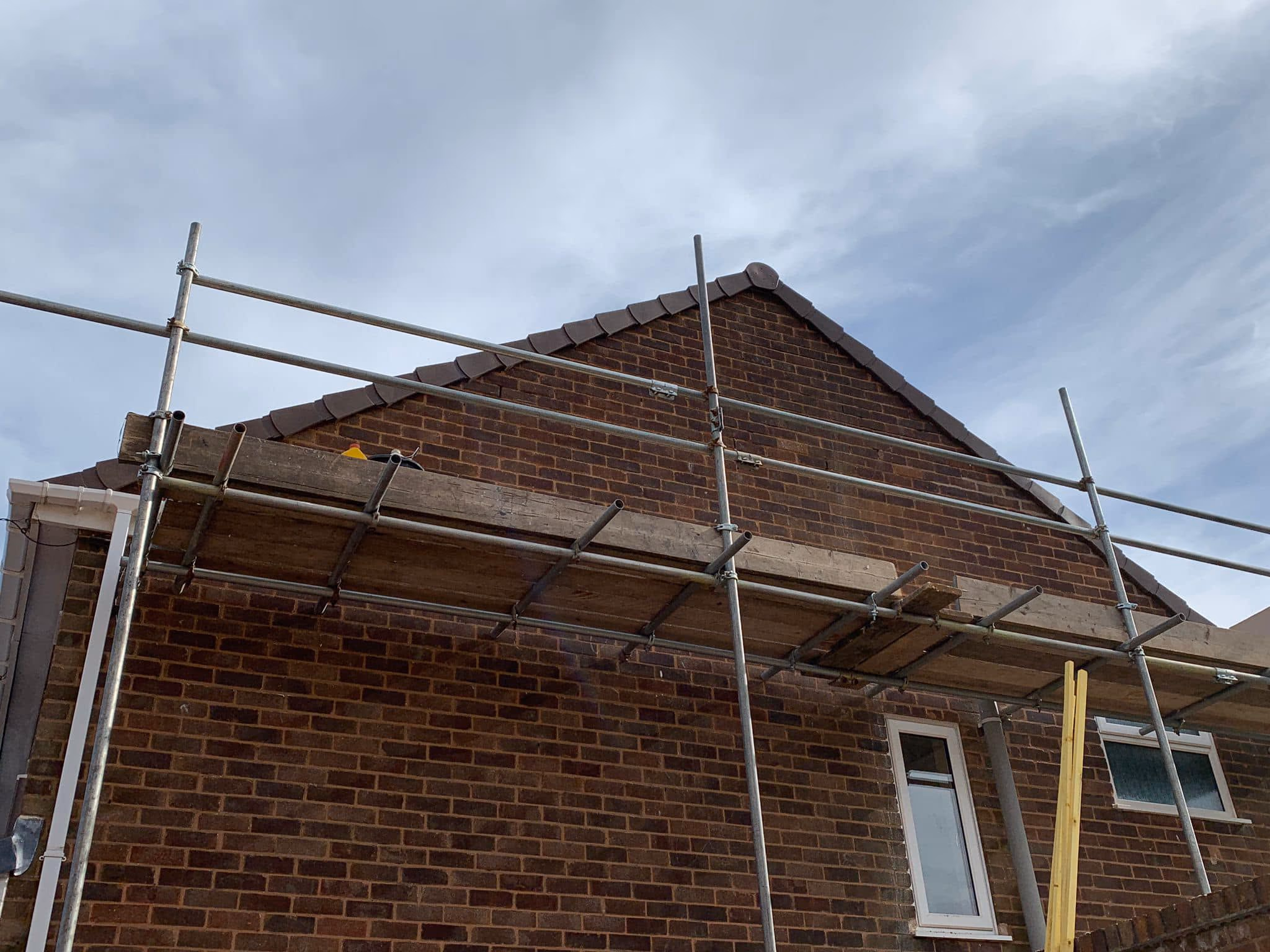 Dry verge and ridge